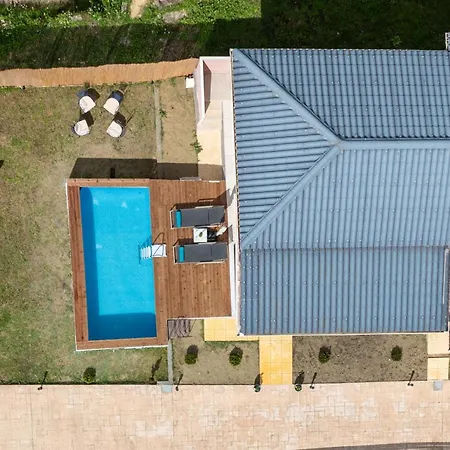 Sonny 2 Bedroom House Koukounariá