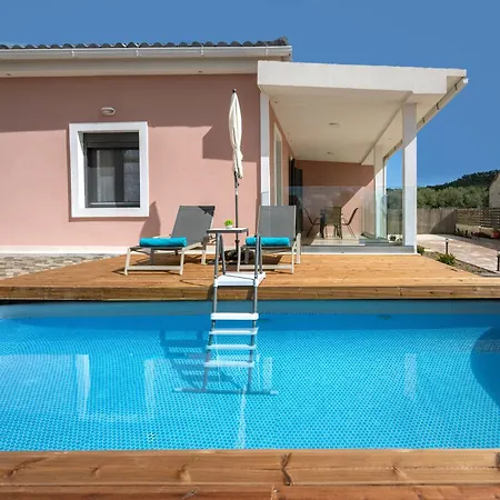 Sonny 2 Bedroom House Koukounariá