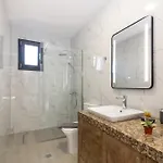 Sonny 2 Bedroom House Koukounariá